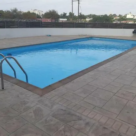 アパート Vasilas #1 ラルナカ